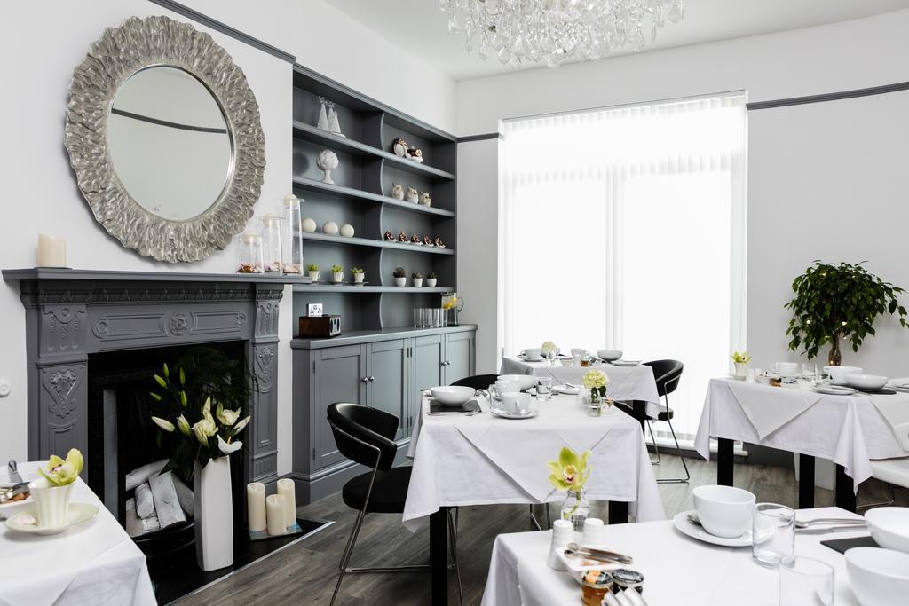 Coast B&B Bexhill-on-Sea ภายนอก รูปภาพ