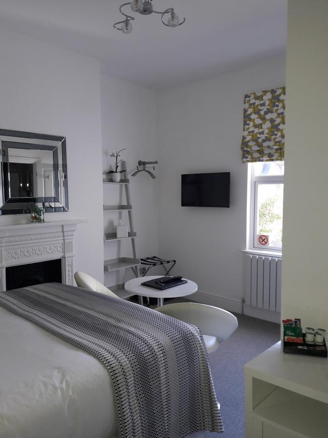 Coast B&B Bexhill-on-Sea ภายนอก รูปภาพ